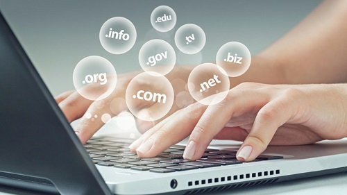 Wanna Register A Domain? These Top Websites Will Help